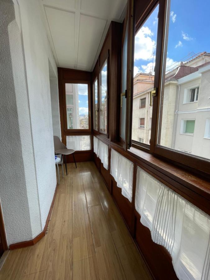 Apartamento Kalea Corazon Urbano Vitoria-Gasteiz Exteriör bild
