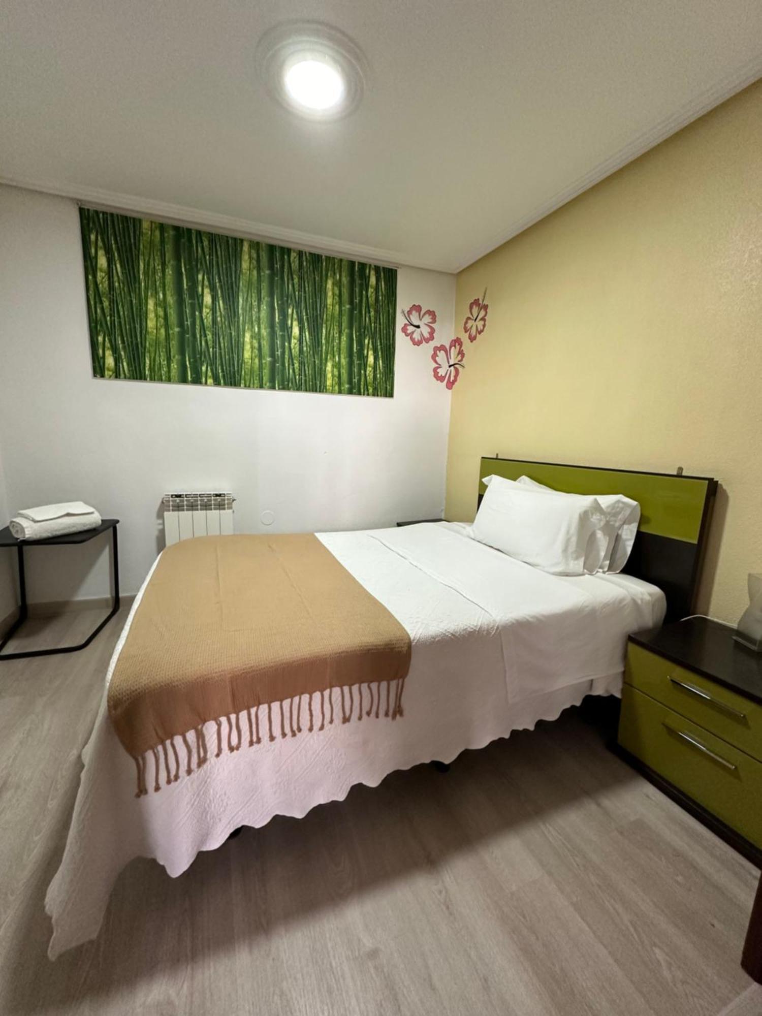 Apartamento Kalea Corazon Urbano Vitoria-Gasteiz Exteriör bild